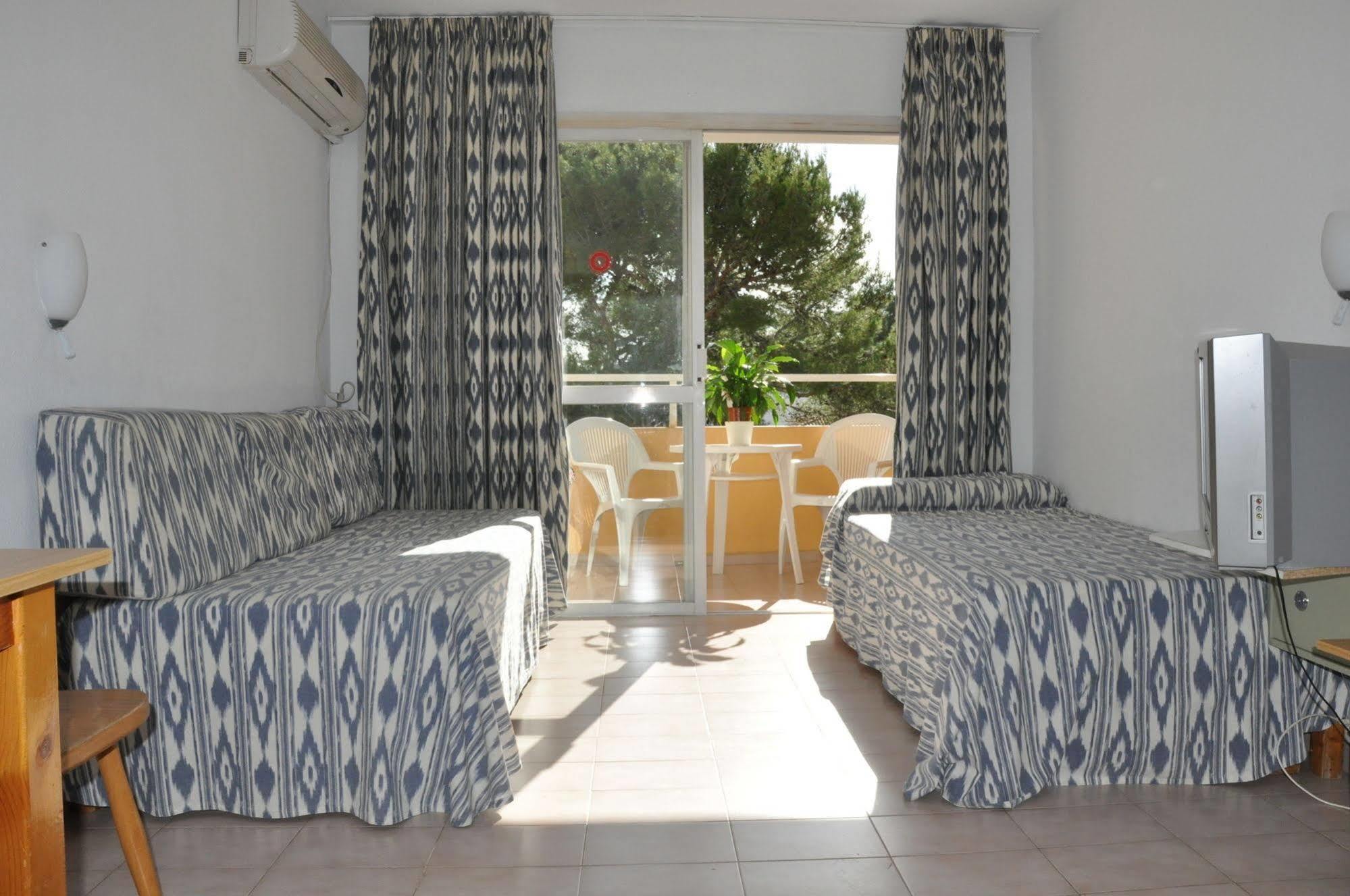 Alper Apartments Mallorca Palmanova Dış mekan fotoğraf